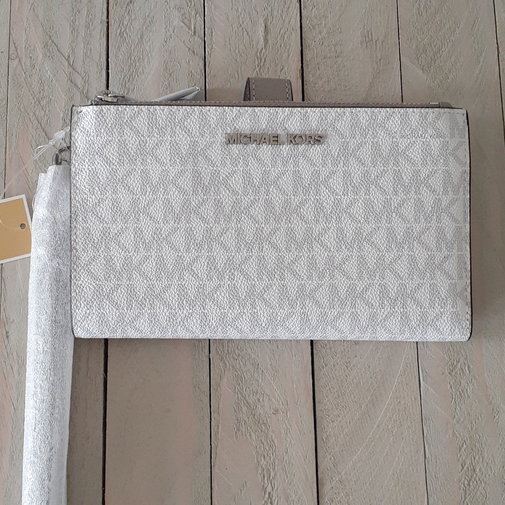 Michael Kors Large double zip wristlet